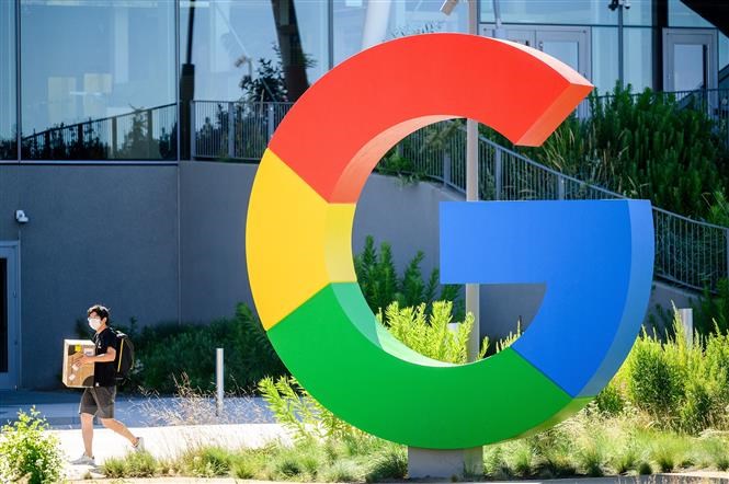 Châu Âu đối mặt trừng phạt Google và X: Cạnh tranh công nghệ ngày càng gay gắt